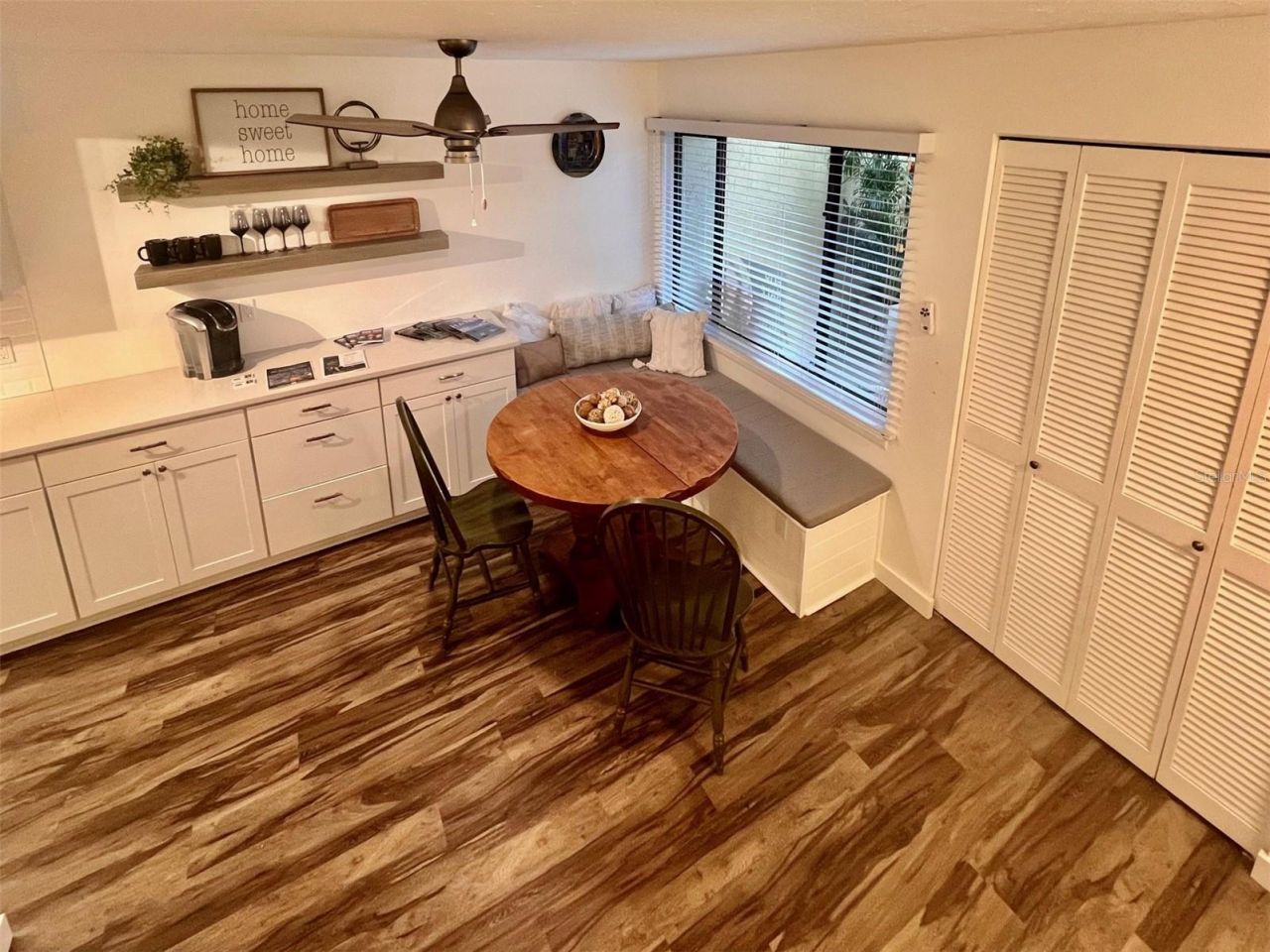 984 Sunridge Drive, Unit J3, Sarasota, FL 34234 Photo