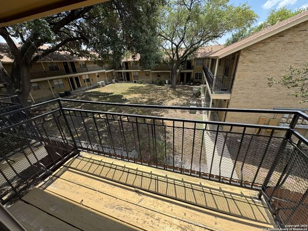 923 Vance Jackson, Unit 1406, San Antonio, TX 78201