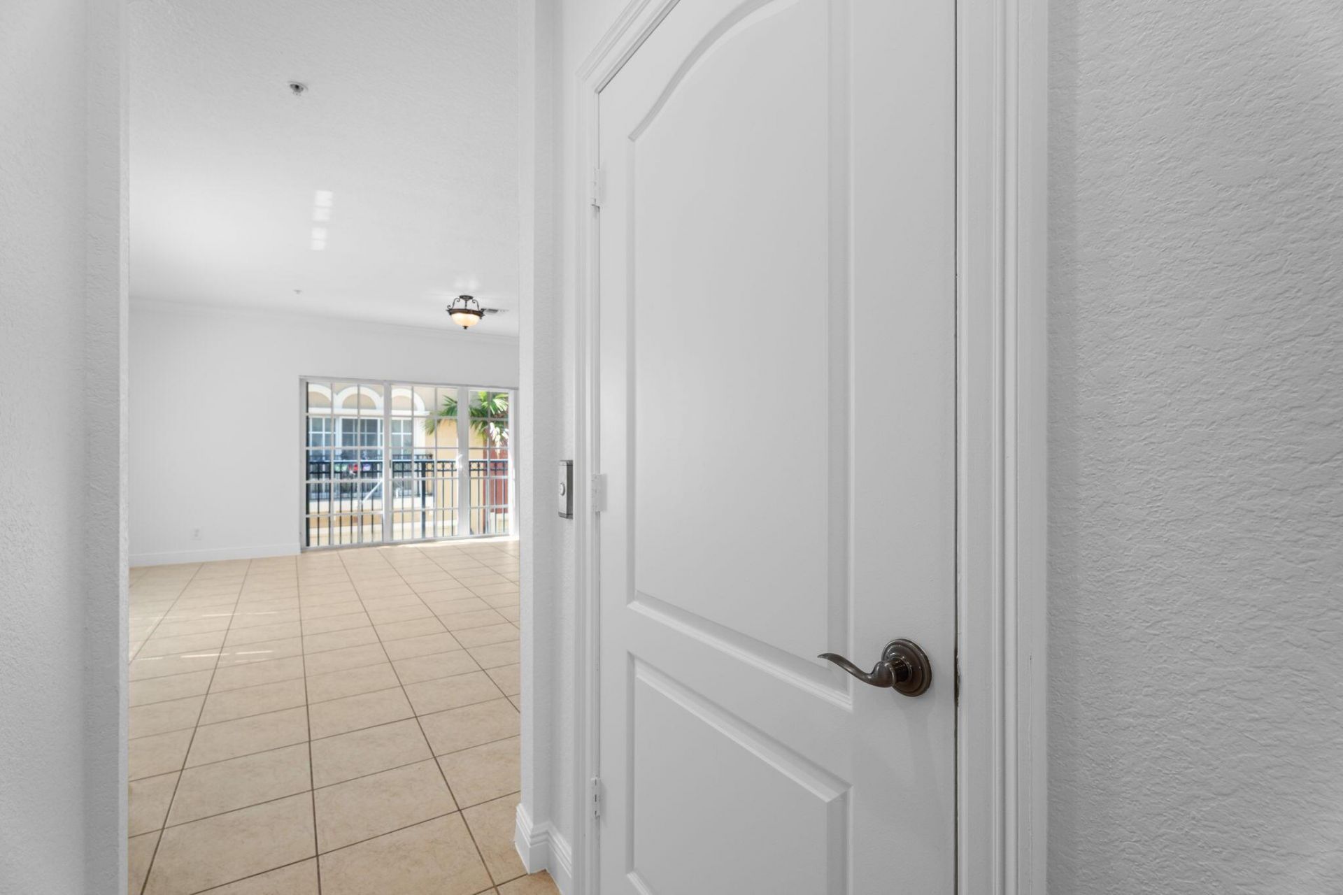 601 S Federal Highway, Unit 34, Lake Worth Beach, FL 33460 Photo