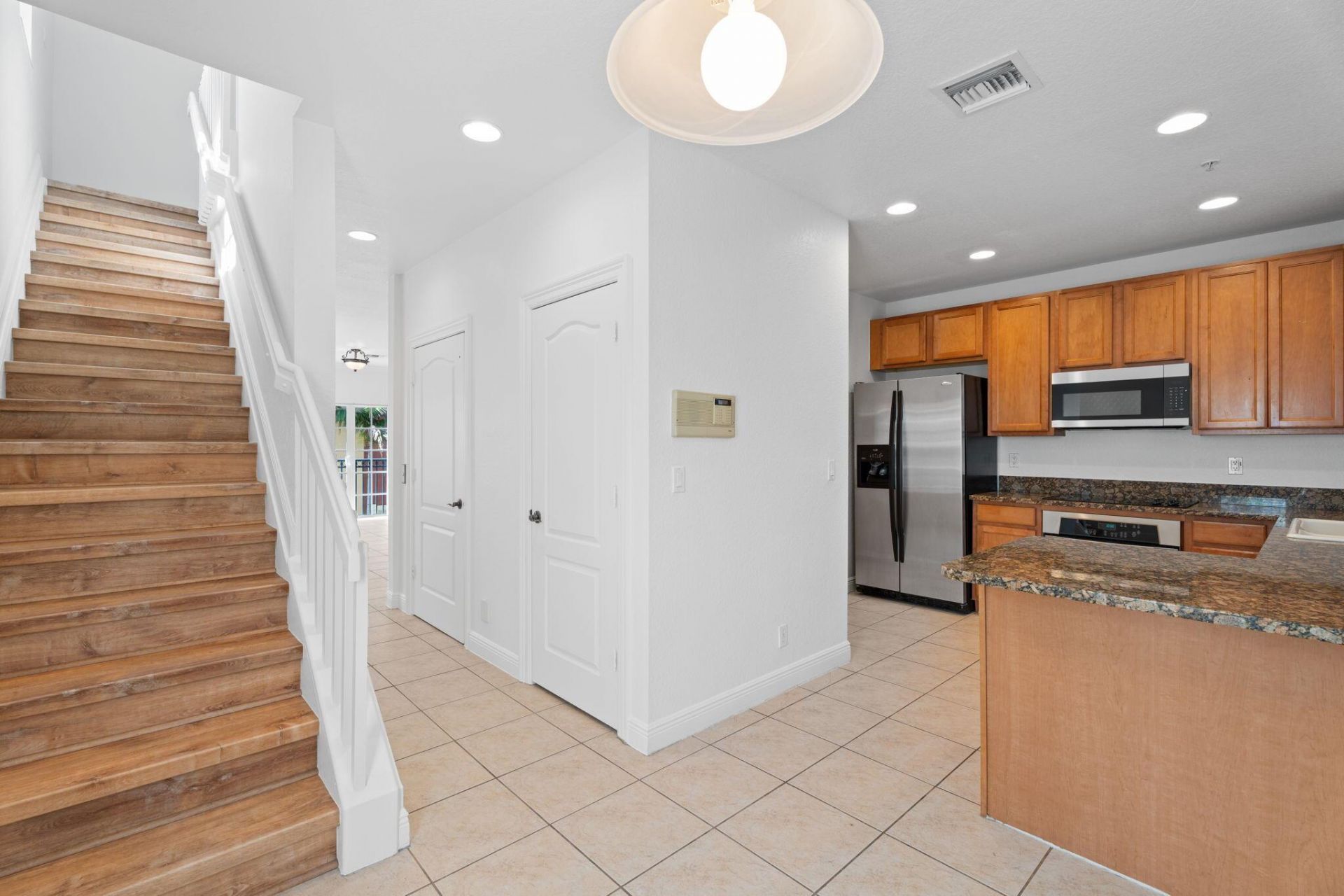 601 S Federal Highway, Unit 34, Lake Worth Beach, FL 33460 Photo