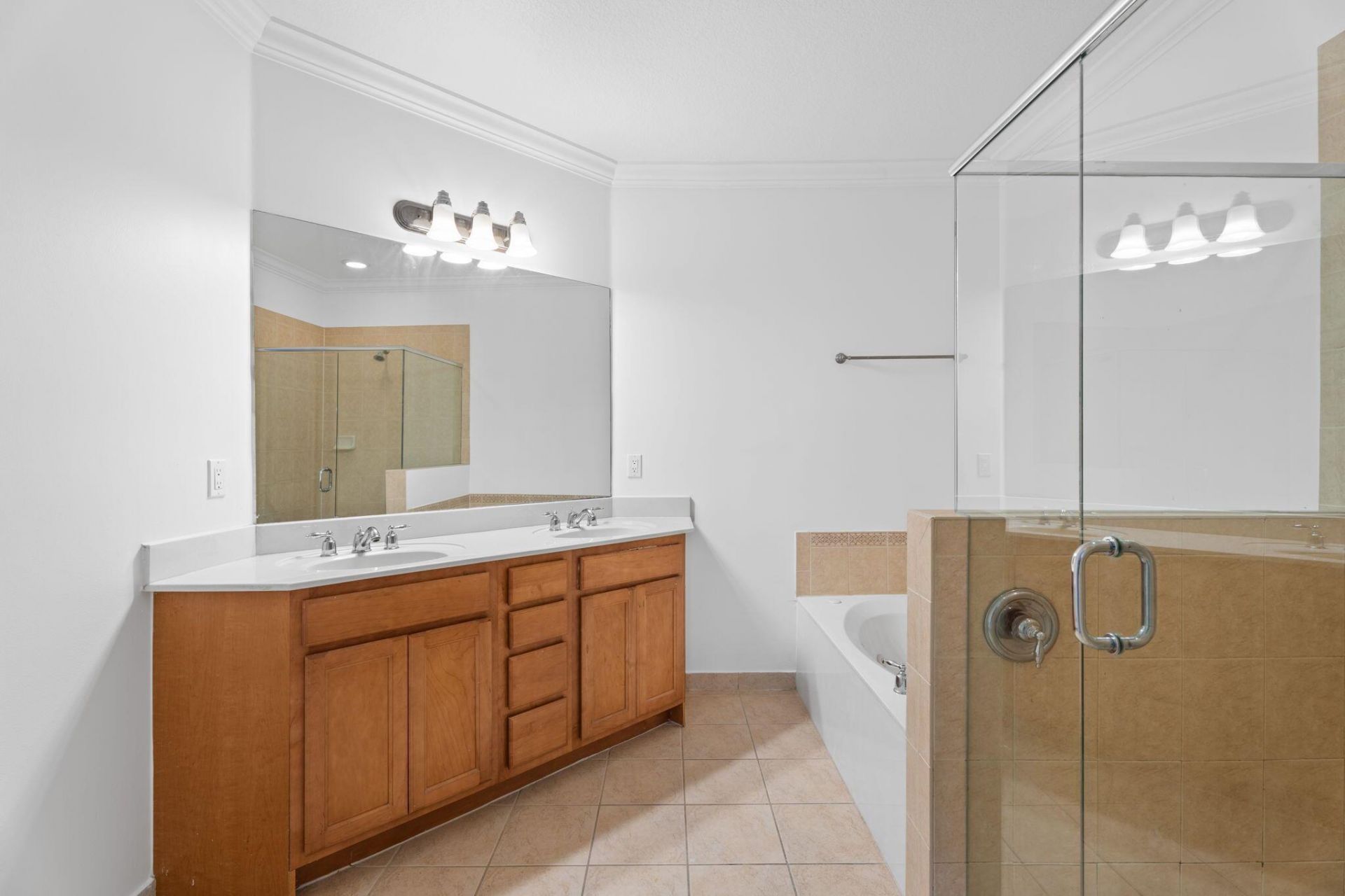 601 S Federal Highway, Unit 34, Lake Worth Beach, FL 33460 Photo