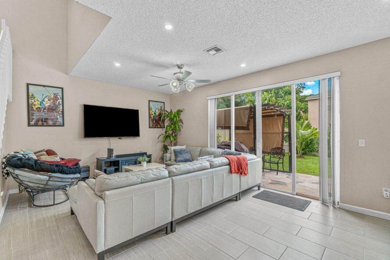 9885 Woodworth Court, Wellington, FL 33414 Photo