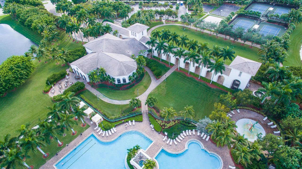 9885 Woodworth Court, Wellington, FL 33414 Photo