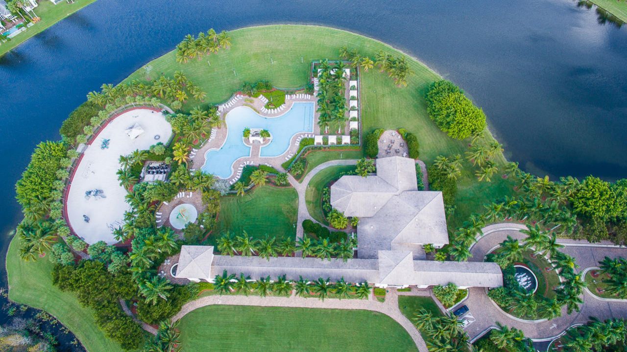 9885 Woodworth Court, Wellington, FL 33414 Photo