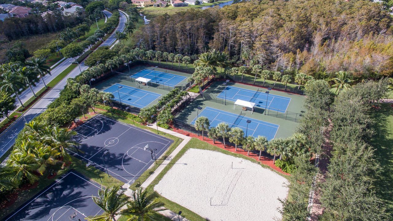 9885 Woodworth Court, Wellington, FL 33414 Photo