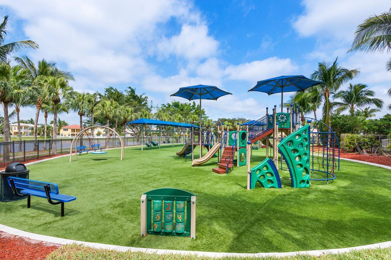 9885 Woodworth Court, Wellington, FL 33414 Photo