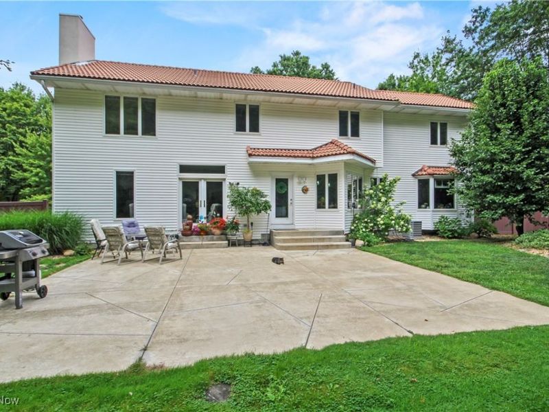 391 Centennial Drive, Vienna, OH 44473 Photo 3