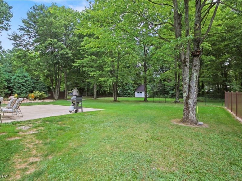 391 Centennial Drive, Vienna, OH 44473 Photo 4