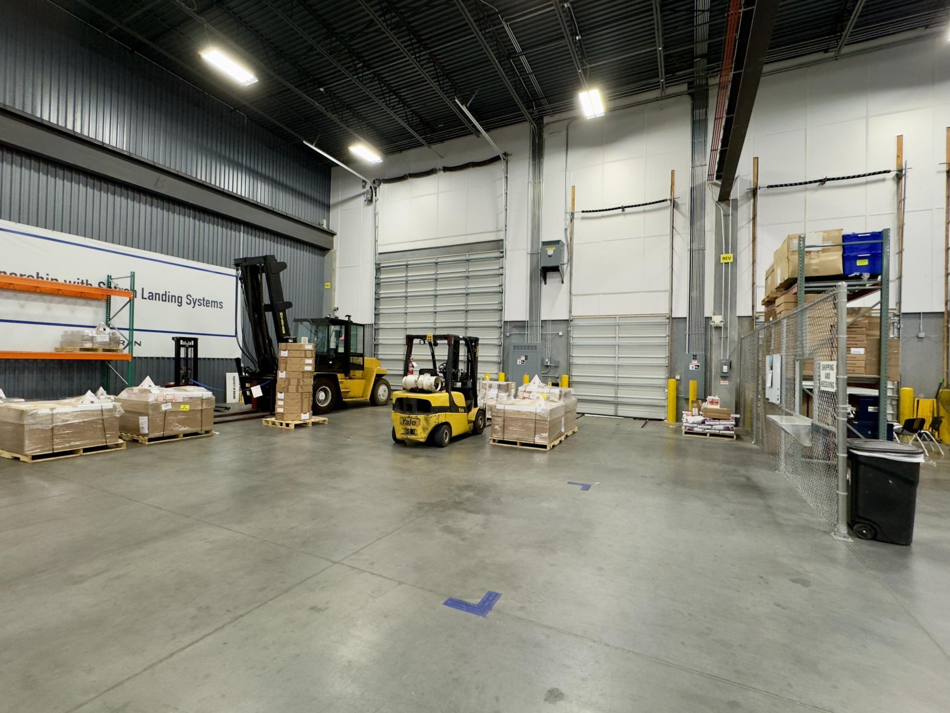 8351 Palmetto Commerce Parkway Photo 10