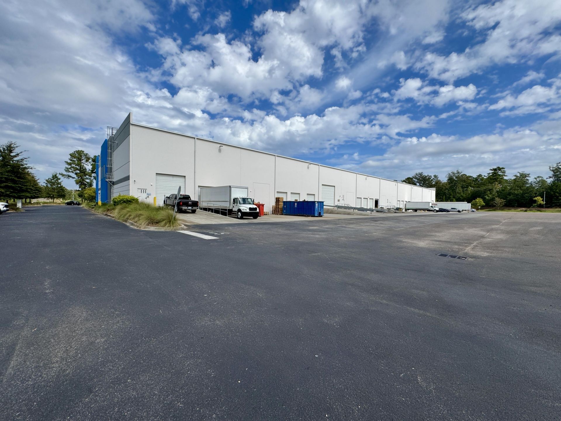 8351 Palmetto Commerce Parkway Photo 13