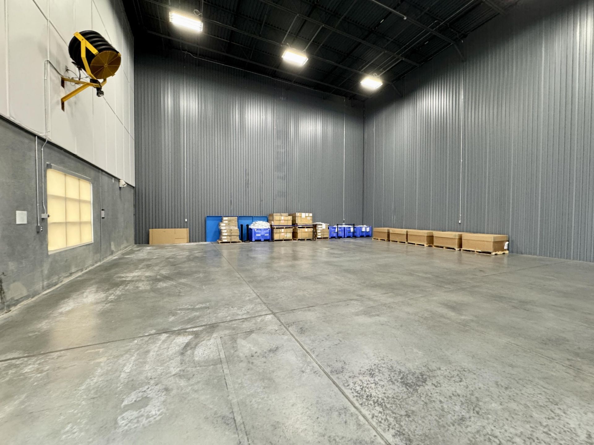 8351 Palmetto Commerce Parkway Photo 22