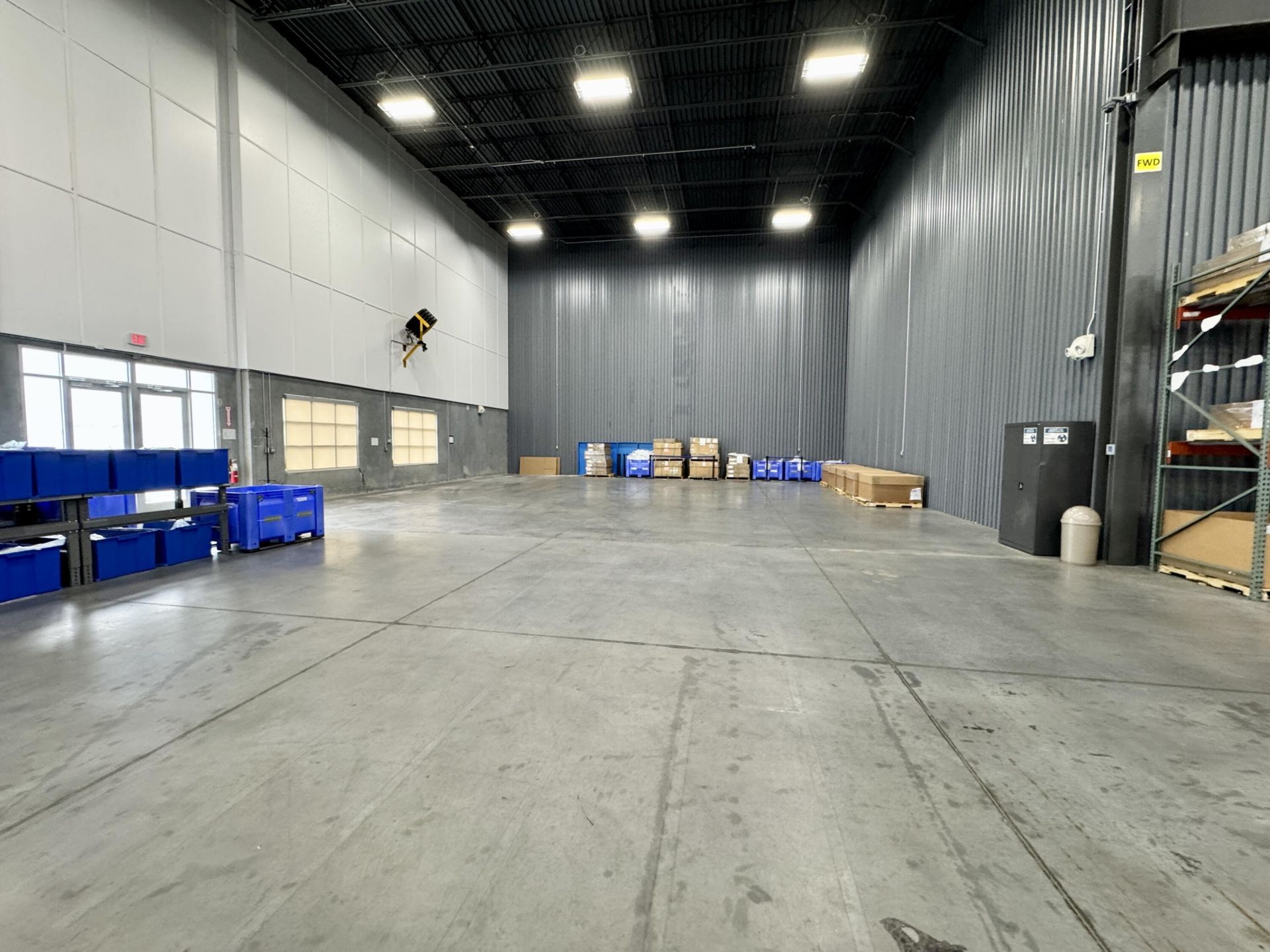 8351 Palmetto Commerce Parkway Photo 26