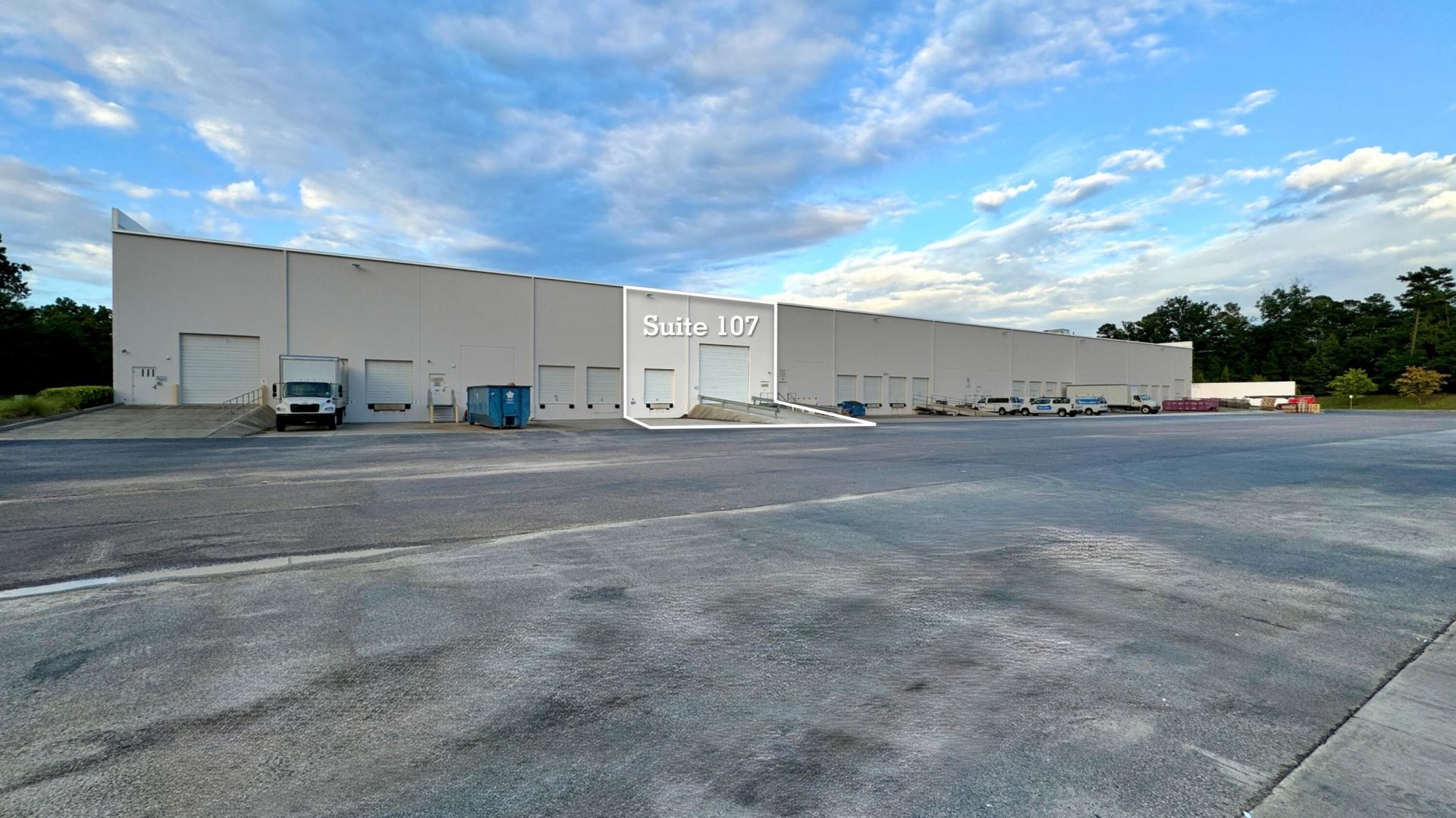 8351 Palmetto Commerce Parkway Photo 9