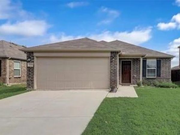1325 Vernon Drive, Aubrey, TX 76227