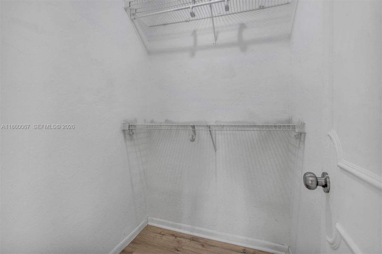 94 Pleasant Hill Ln, Tamarac, FL 33319 Photo