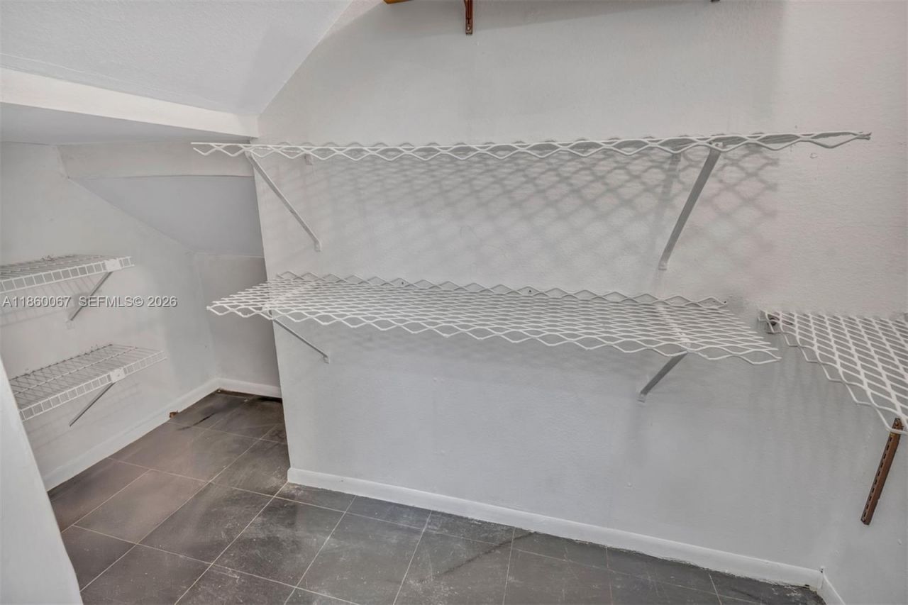 94 Pleasant Hill Ln, Tamarac, FL 33319 Photo