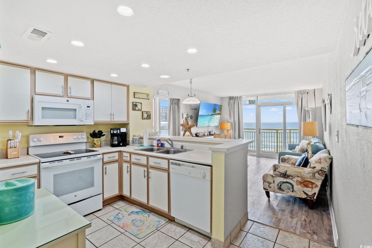 2801 S Ocean Blvd. Photo 6