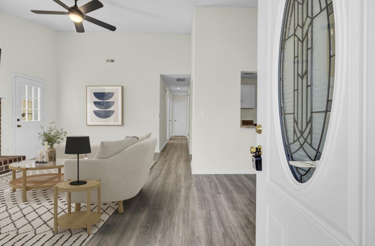 5125 Westview Street Photo 4