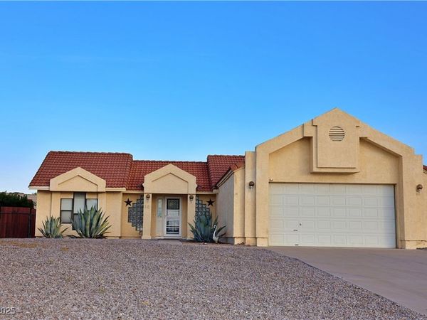 10 Palm Gardens Drive, Cal Nev Ari, NV 89039