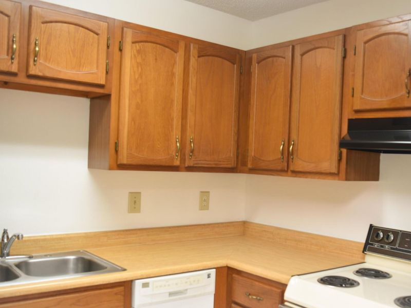 4143 Karl Road, Unit 314, Columbus, OH 43224 Photo 13