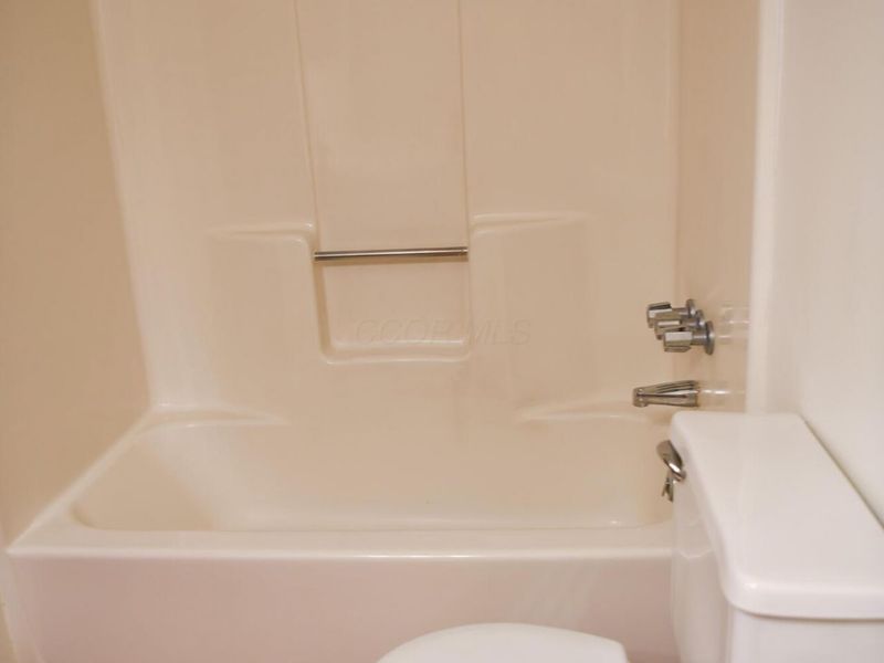 4143 Karl Road, Unit 314, Columbus, OH 43224 Photo 24