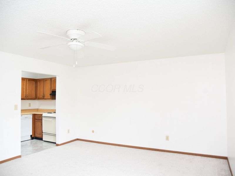 4143 Karl Road, Unit 314, Columbus, OH 43224 Photo 4