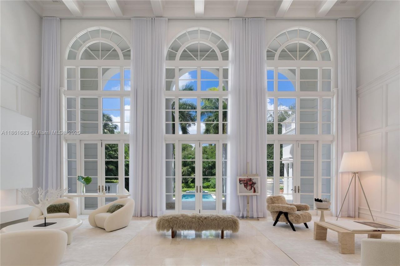 26 Tahiti Beach Island Rd, Coral Gables, FL 33143 Photo