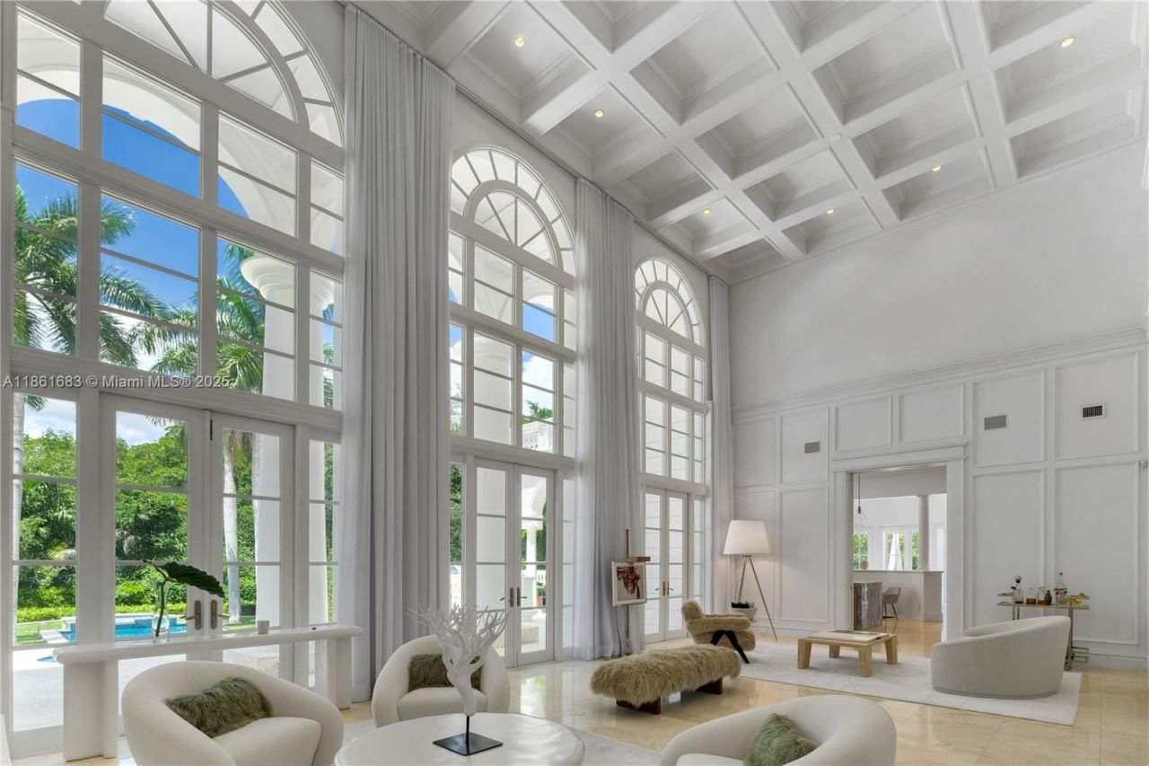 26 Tahiti Beach Island Rd, Coral Gables, FL 33143 Photo