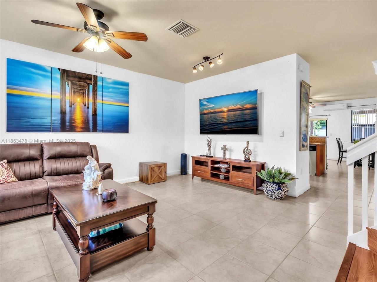 8926 W 35th Ct, Hialeah, FL 33018 Photo