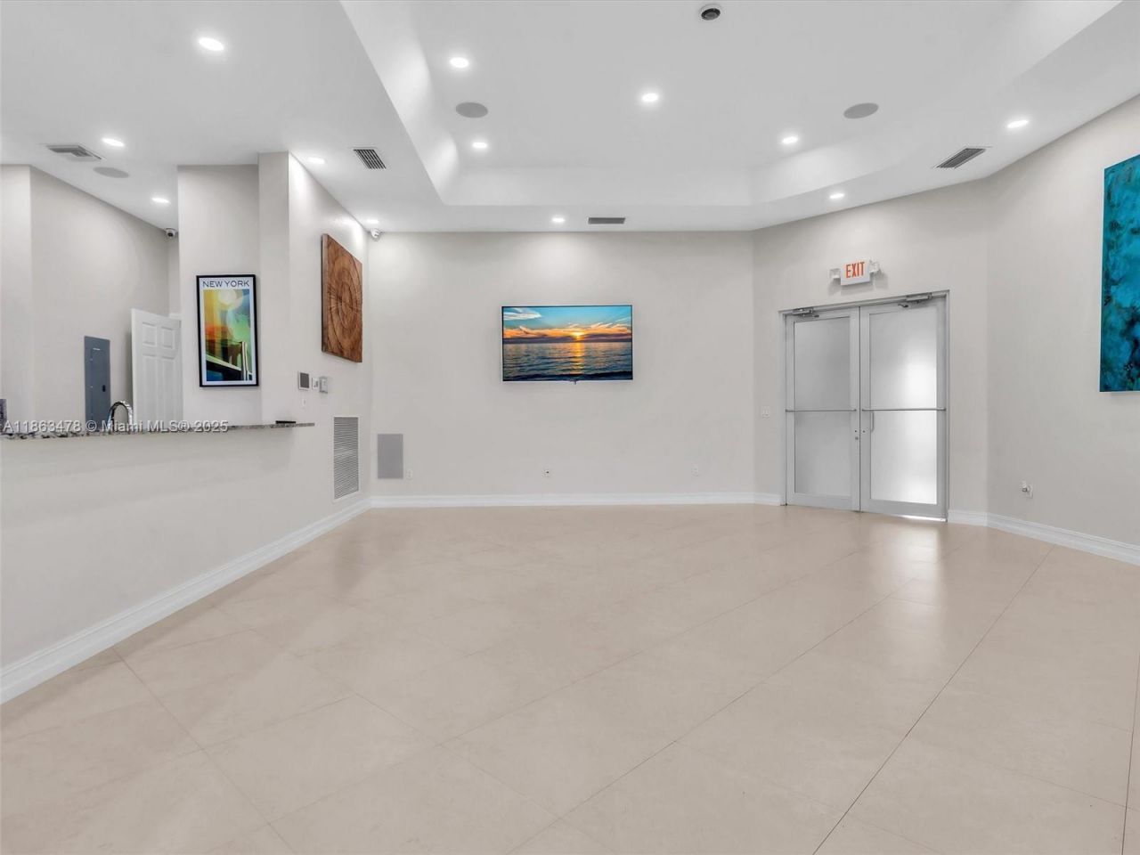 8926 W 35th Ct, Hialeah, FL 33018 Photo