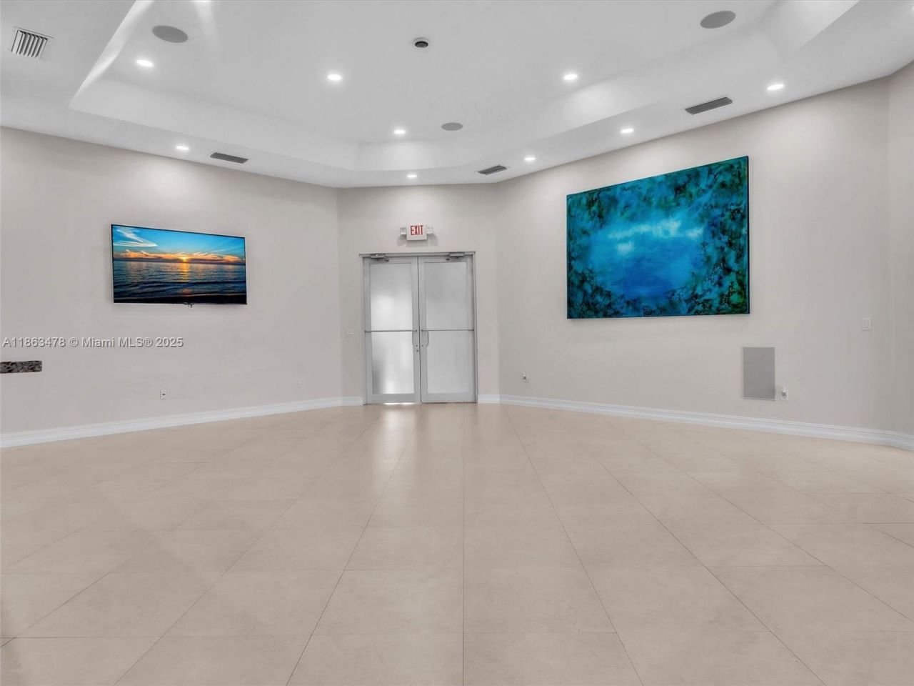 8926 W 35th Ct, Hialeah, FL 33018 Photo