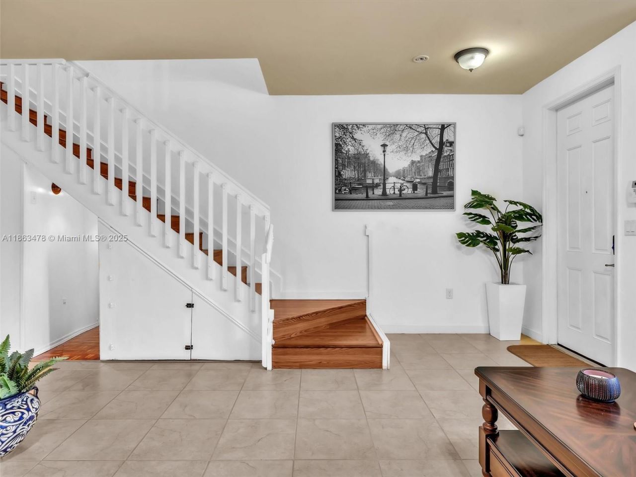 8926 W 35th Ct, Hialeah, FL 33018 Photo