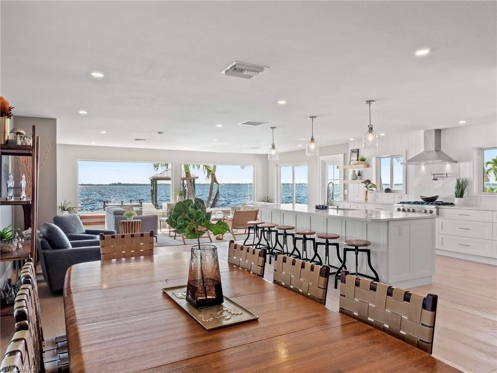 1209 Coconut Dr, Fort Myers, FL 33901 Photo