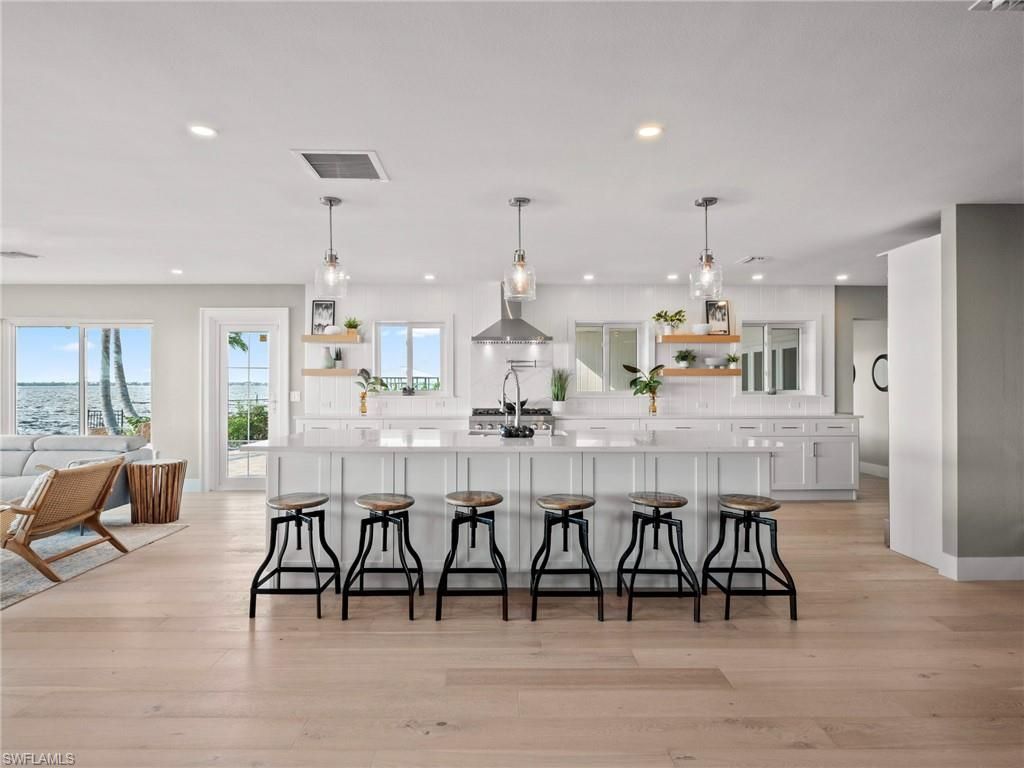 1209 Coconut Dr, Fort Myers, FL 33901 Photo