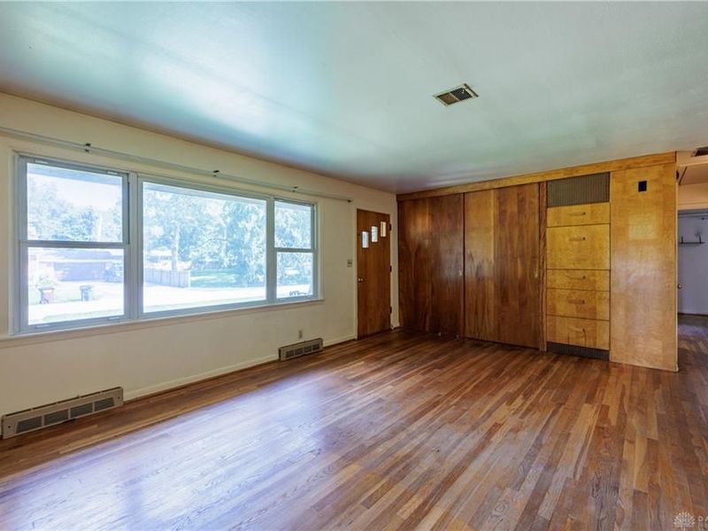 1302 Shawnee Drive, Yellow Springs, OH 45387 Photo 5