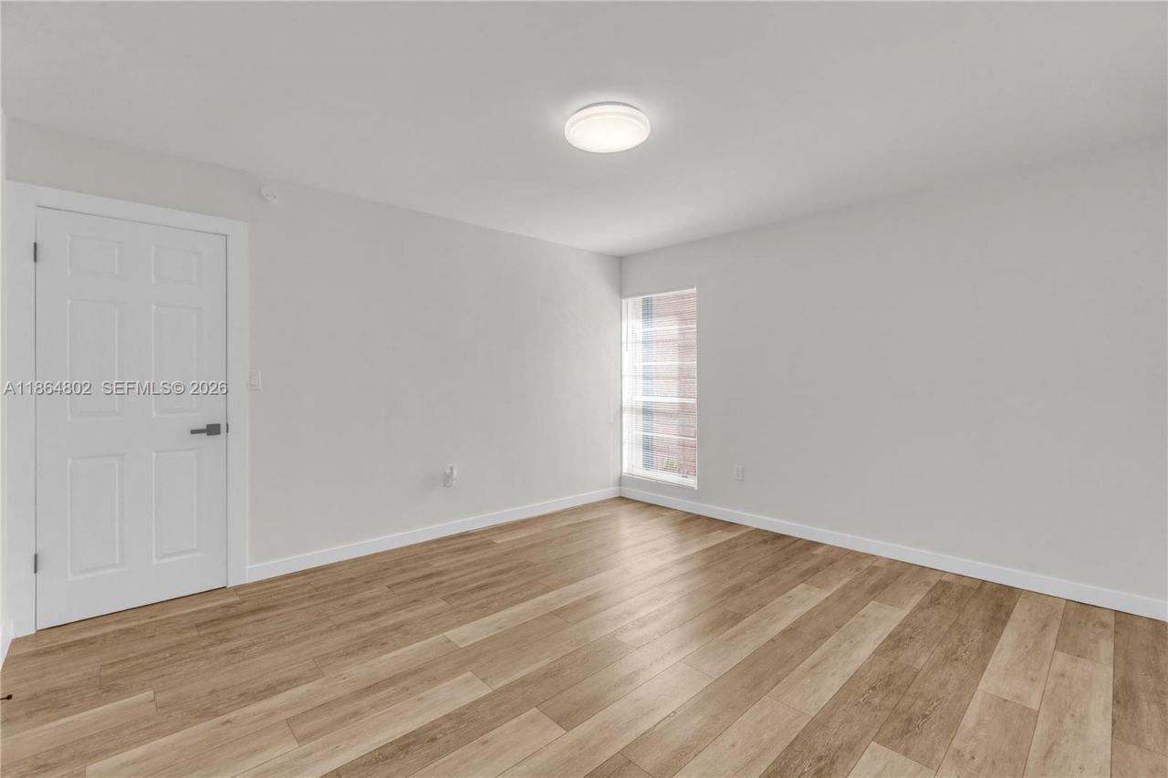 4709 NW 7th St, Unit 204-9, Miami, FL 33126 Photo