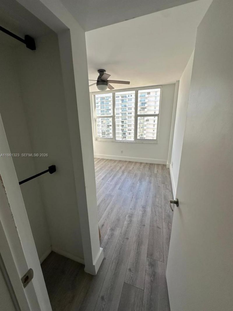 5600 Collins Ave, Unit 11W, Miami Beach, FL 33140 Photo