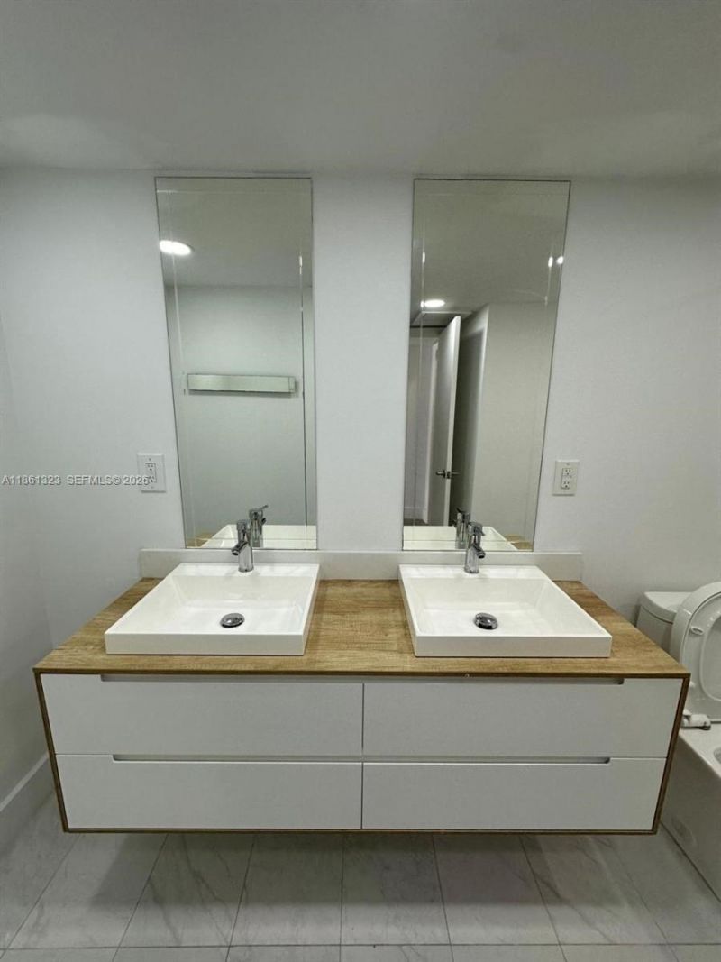 5600 Collins Ave, Unit 11W, Miami Beach, FL 33140 Photo