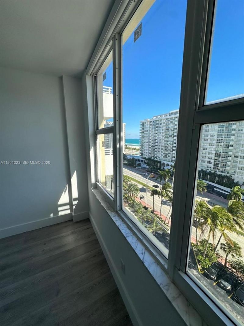 5600 Collins Ave, Unit 11W, Miami Beach, FL 33140 Photo