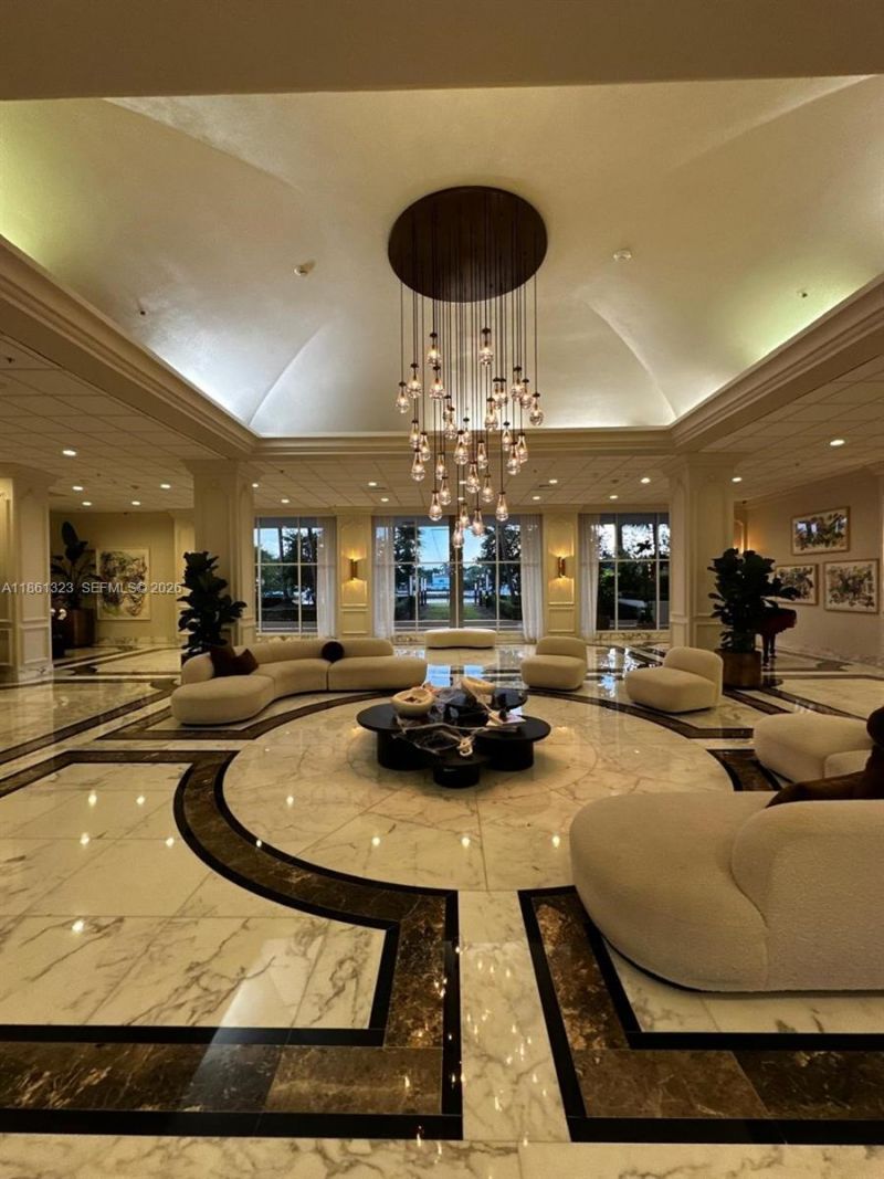 5600 Collins Ave, Unit 11W, Miami Beach, FL 33140 Photo