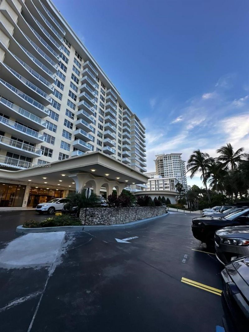 5600 Collins Ave, Unit 11W, Miami Beach, FL 33140 Photo