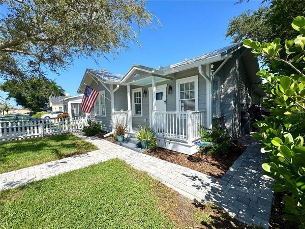 721 MYRTLE AVENUE, VENICE, FL 34285