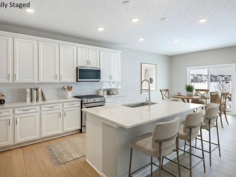 437 Weatherby Drive, Unit Lot 2476, Sunbury, OH 43074 Photo 3