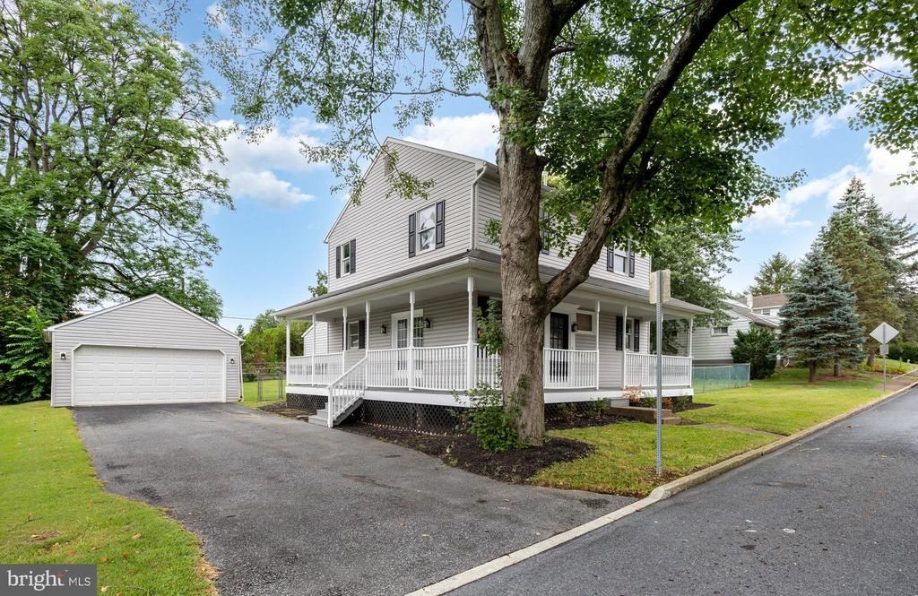 213 REDWOOD STREET, HARRISBURG, PA 17109