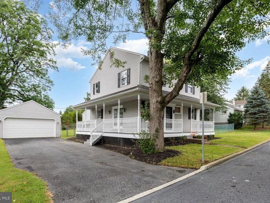 213 Redwood Street, Harrisburg, PA 17109 Main Photo