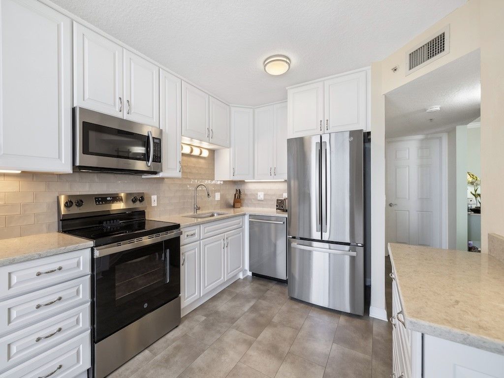 5049 N Highway A1a, Unit 803, Fort Pierce, FL 34949 Photo