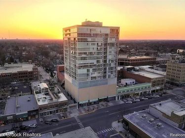 432 S WASHINGTON AVE UNIT 1704, Royal Oak, MI 48067