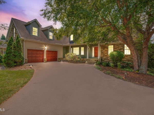 3 Strawflower Place, Johnson City, TN 37604