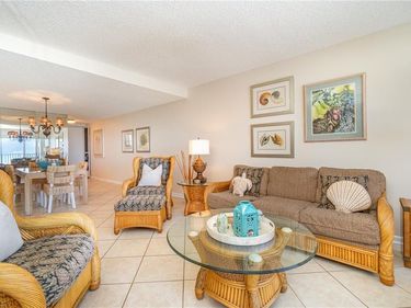 3443 Gulf Shore BLVD N, Unit 609, NAPLES, FL 34103