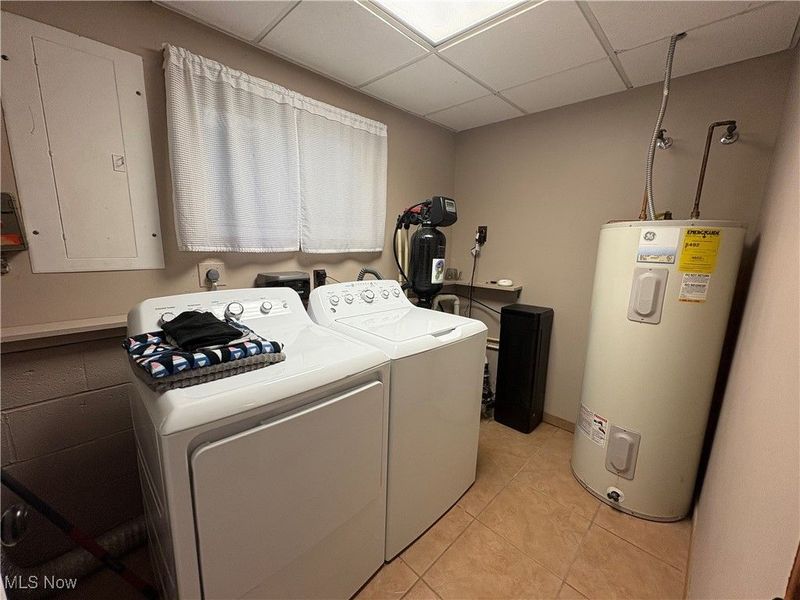 110 Habant Drive, Amherst, OH 44001 Photo 19